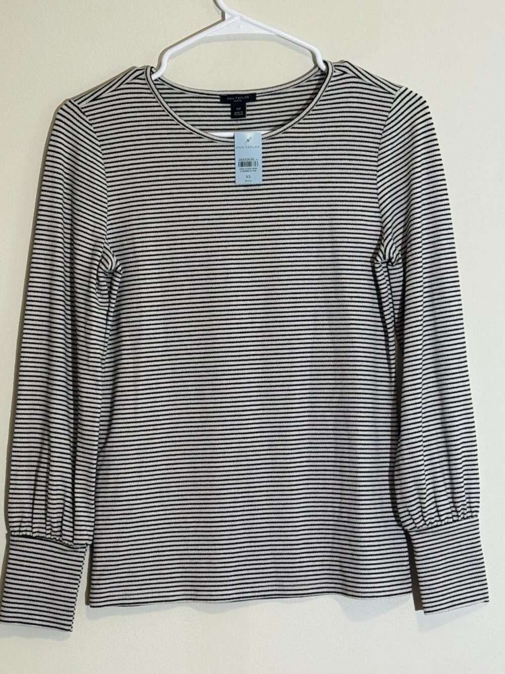 NWT Ann Taylor Petite Striped Puff Sleeve/Puff Cuff Blouse Top